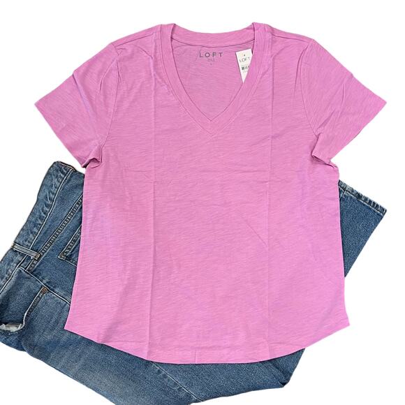 NWT LOFT Sweet Violet Purple Everyday V-Neck Tee - Picture 1 of 8